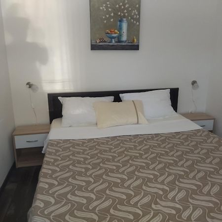 Apartment Tuja Jadrtovac Kültér fotó