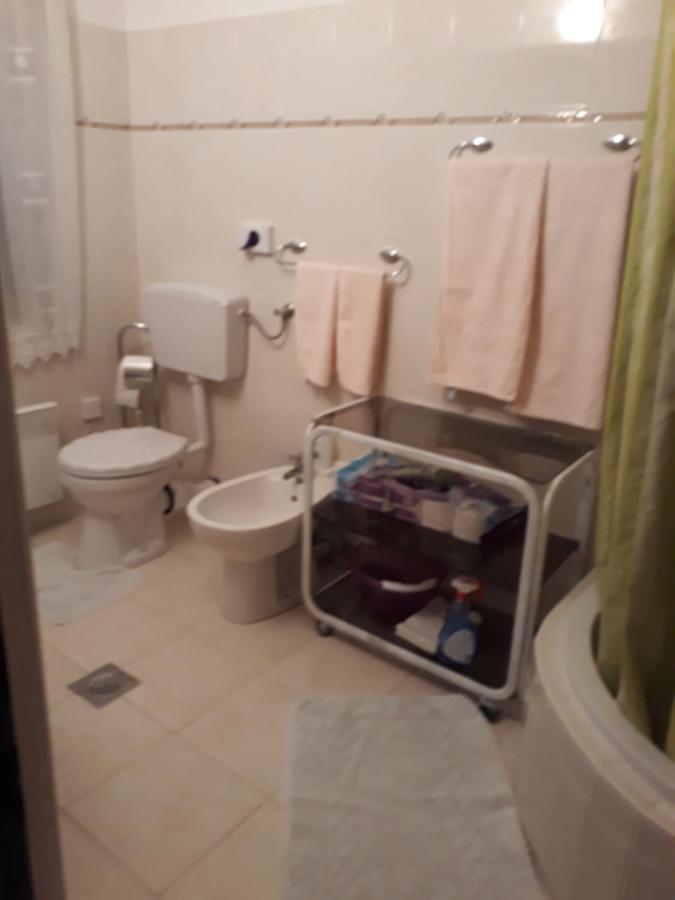 Apartment Tuja Jadrtovac Kültér fotó