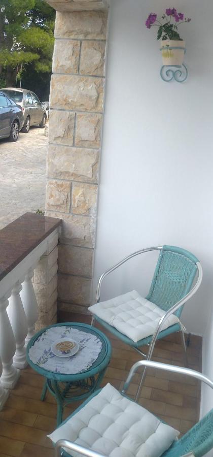 Apartment Tuja Jadrtovac Kültér fotó