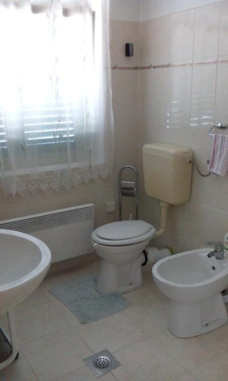 Apartment Tuja Jadrtovac Szoba fotó