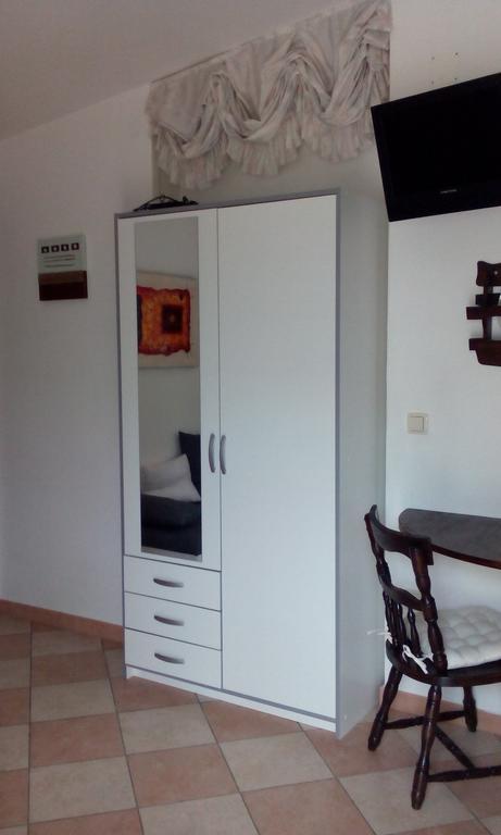 Apartment Tuja Jadrtovac Szoba fotó